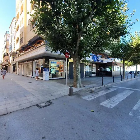 Rosas Ρόζες